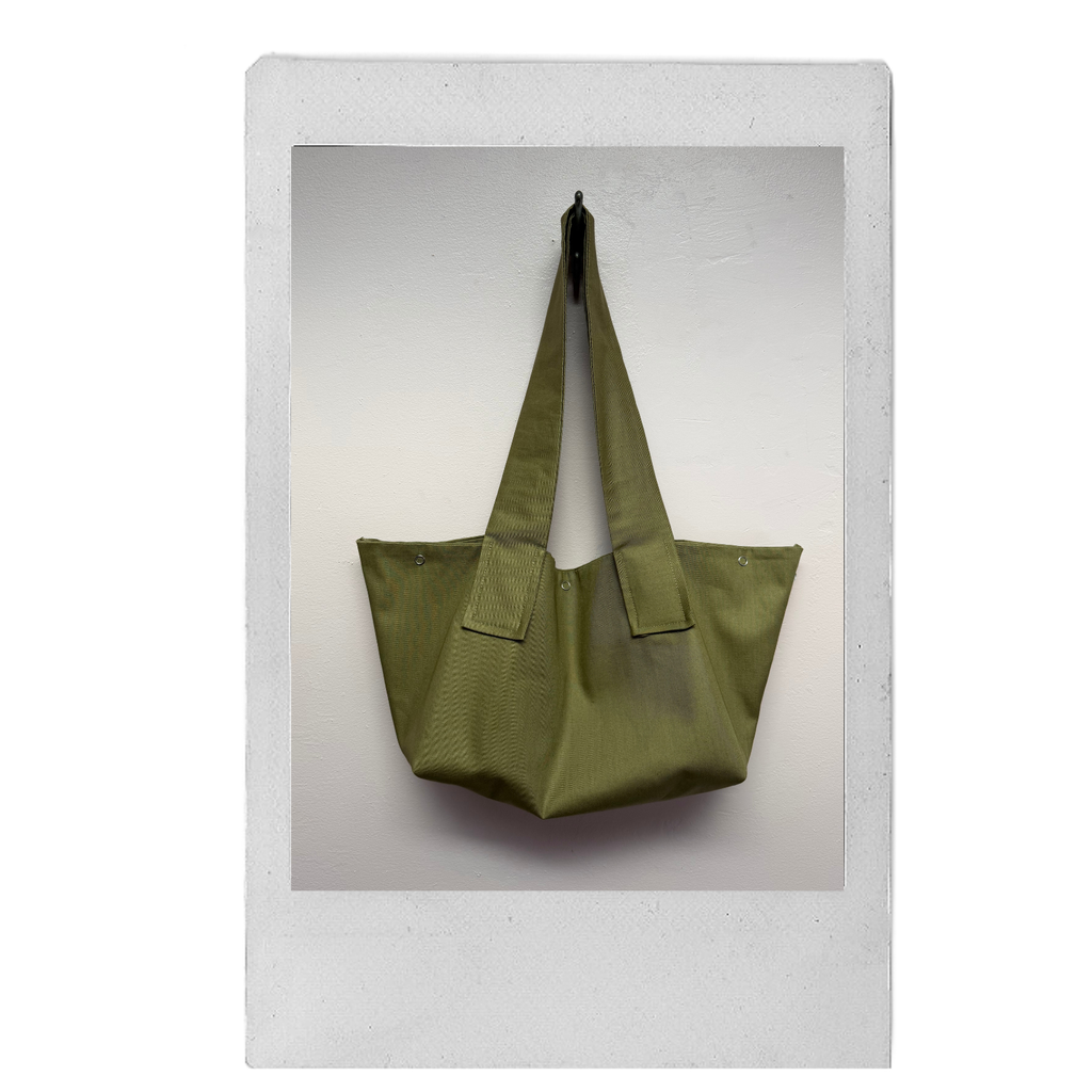 X Tote in Olive